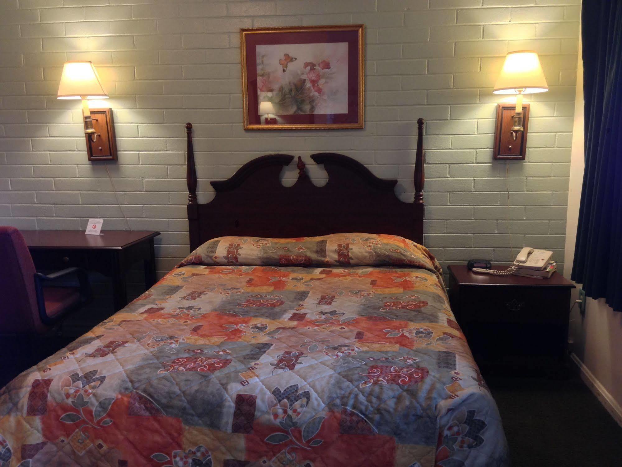 Villa Rosa Motel Painesville Dış mekan fotoğraf